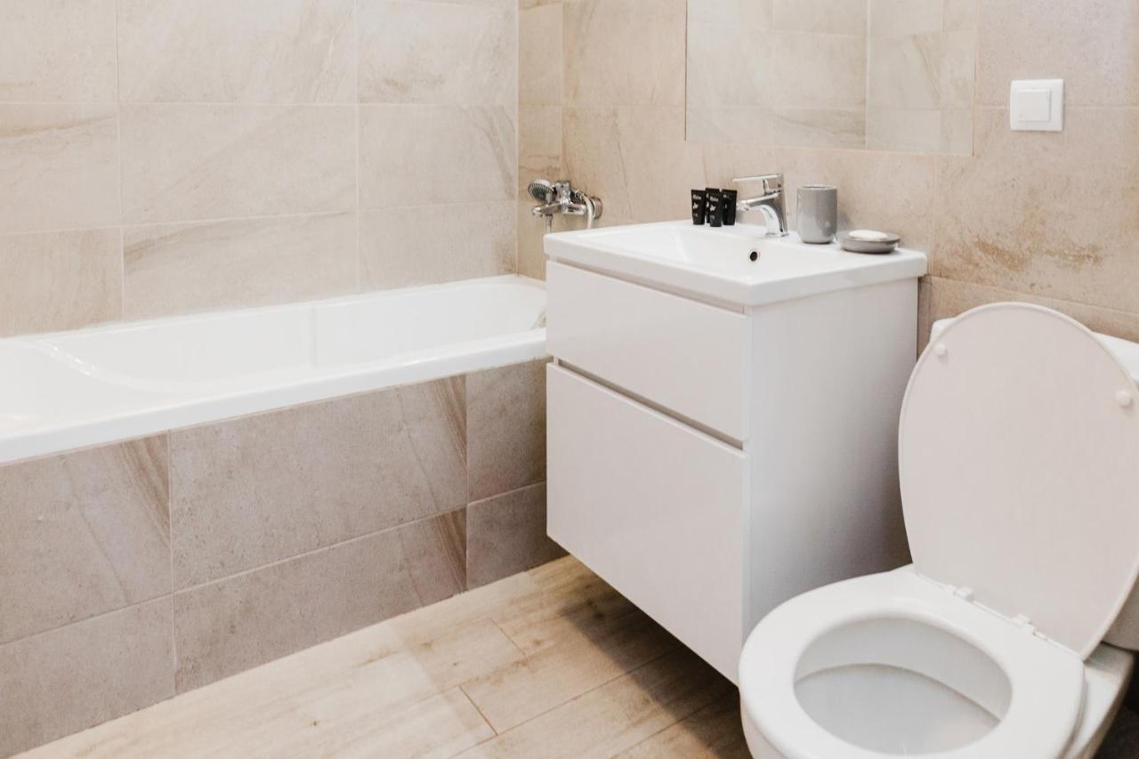 City View Apartment With Free Parking Клуж-Напока Екстериор снимка